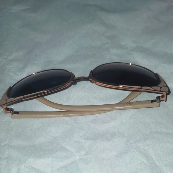 Nanette Stylish Women's Sunglasses - Blush/Cream/Rose Gold Colored Trim - Picture 4 of 7